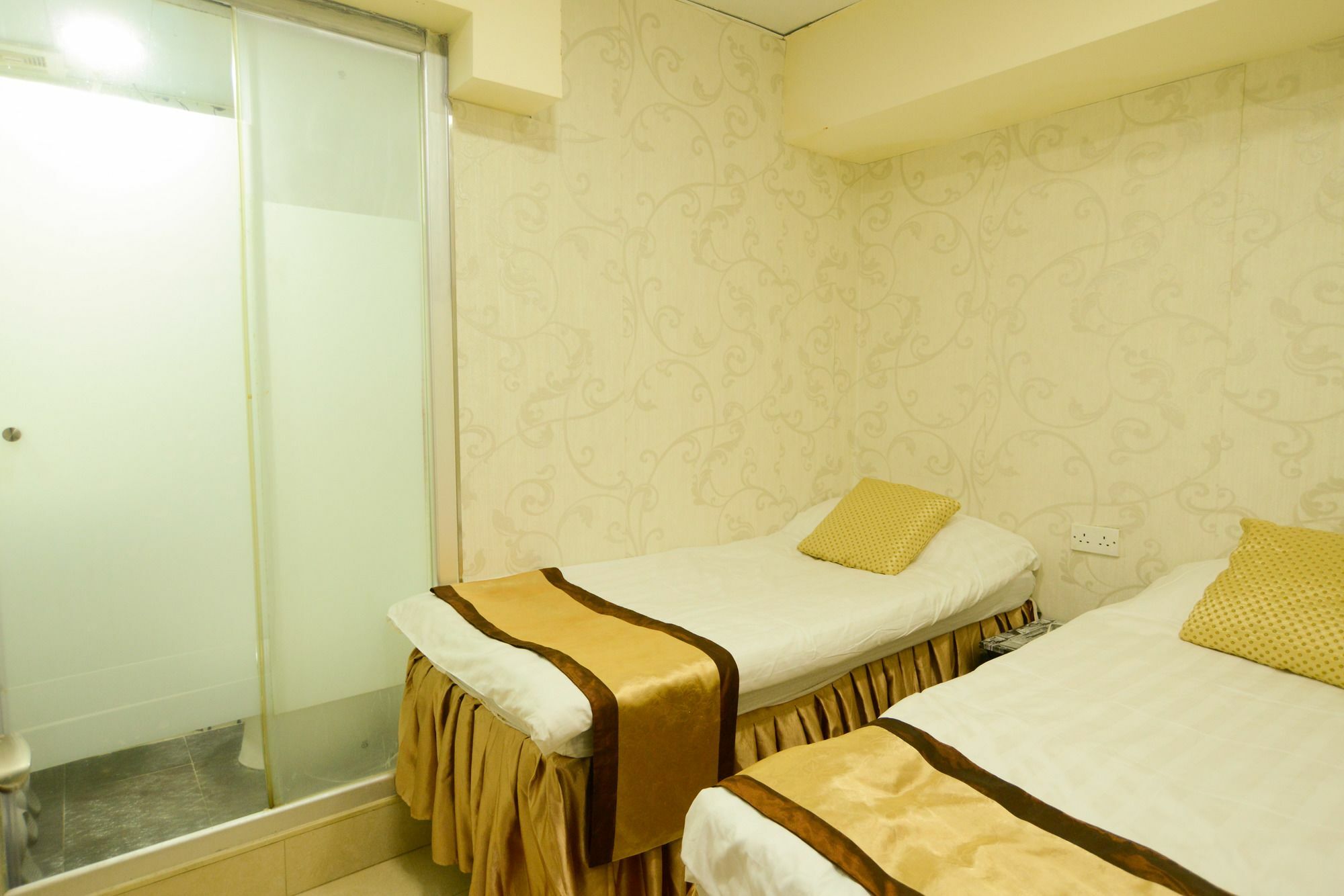 8 Days Boutique Hotel Kowloon  Exterior photo