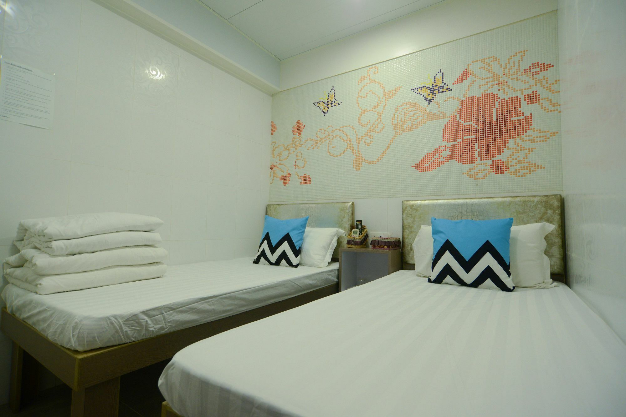 8 Days Boutique Hotel Kowloon  Exterior photo